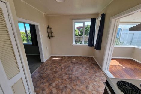 Photo of property in 122 Tiro Tiro Road, Levin, 5510