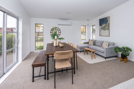 Photo of property in 2 Millennium Heights, Flagstaff, Hamilton, 3210