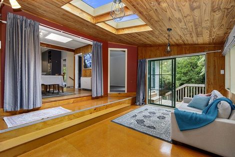 Photo of property in 35 Wyndham Road, Pinehaven, Upper Hutt, 5019