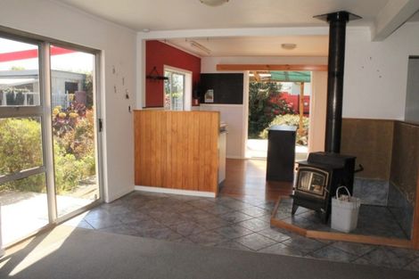 Photo of property in 35 Romilly Street, Westport, 7825