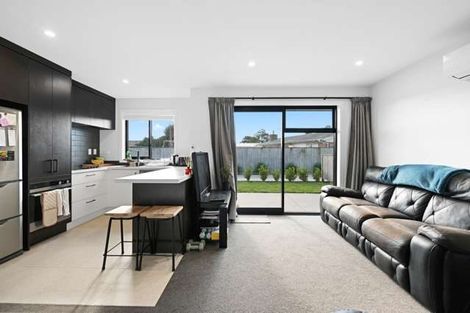 Photo of property in 1136b Heaphy Terrace, Fairfield, Hamilton, 3214