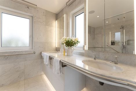 Photo of property in 62a Holly Road, St Albans, Christchurch, 8014