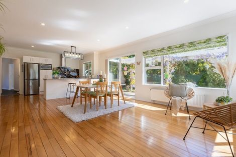 Photo of property in 53 Karu Crescent, Waikanae, 5036