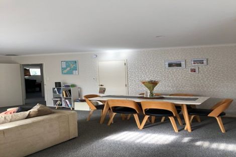 Photo of property in 24b Palmgreen Court, Stanmore Bay, Whangaparaoa, 0932