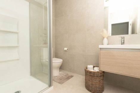 Photo of property in 8 Tara Lane, Manurewa, Auckland, 2102