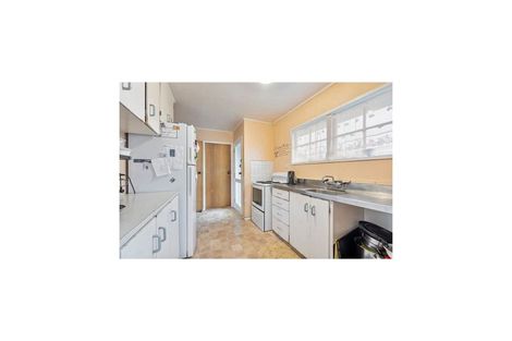 Photo of property in 1 Iris Place, Clendon Park, Auckland, 2103