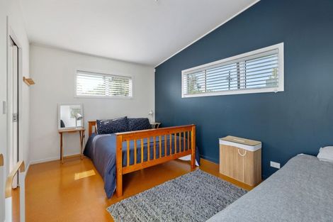 Photo of property in 48 Blue Pacific Parade, Riversdale Beach, Masterton, 5872