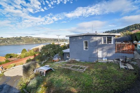Photo of property in 13a Monowai Road, Ravensbourne, Dunedin, 9022