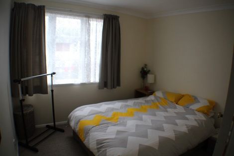 Photo of property in 26 Hewer Crescent, Naenae, Lower Hutt, 5011