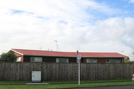 Photo of property in 15 Poaka Avenue, Dinsdale, Hamilton, 3204