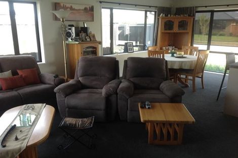 Photo of property in 14 Ridgeway Avenue, Rolleston, 7615