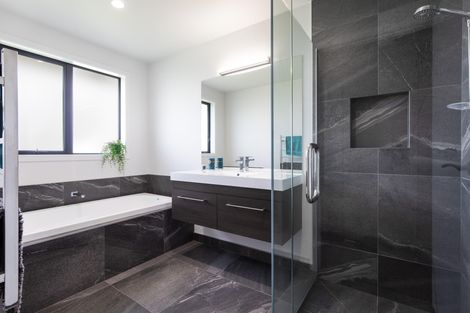 Photo of property in 37 Mike Smith Drive, Cambridge, 3434