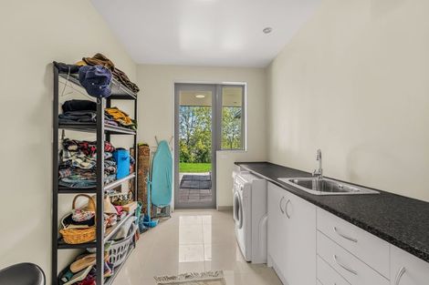 Photo of property in 2342 Cove Road, Mangawhai, Kaiwaka, 0573