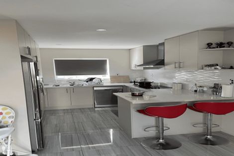 Photo of property in 9 Sohum Place, Manukau, Auckland, 2104