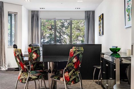 Photo of property in 1/7 The Promenade, Takapuna, Auckland, 0622