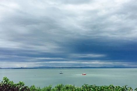 Photo of property in 793 South Titirangi Road, Titirangi, Auckland, 0604