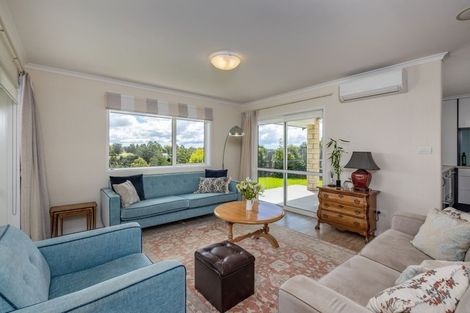 Photo of property in 10 Kilountain Place, Kerikeri, 0230