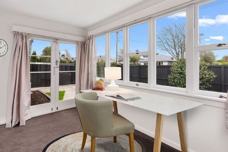 Photo of property in 24 Plynlimon Road, Fendalton, Christchurch, 8052