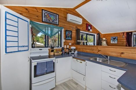 Photo of property in 63 Great North Road, Te Kamo, Whangarei, 0112