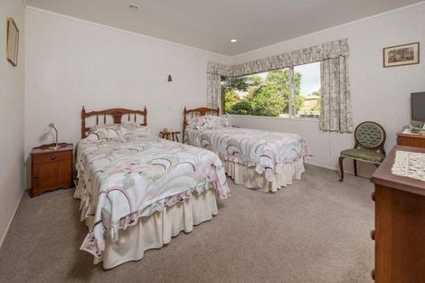 Photo of property in 63 Lakeside Drive, Orewa, 0931