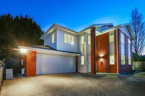 Photo of property in 10a Greenslade Crescent, Northcote, Auckland, 0627