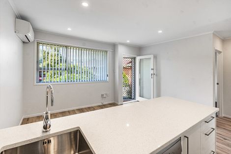 Photo of property in 2/38 Nile Road, Milford, Auckland, 0620