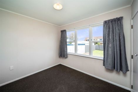 Photo of property in 5 Murray Avenue, Hawera, 4610