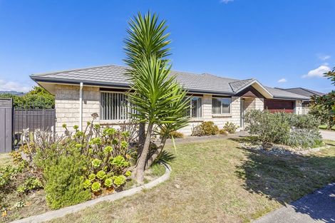 Photo of property in 10 Manhattan Court, Paraparaumu Beach, Paraparaumu, 5032