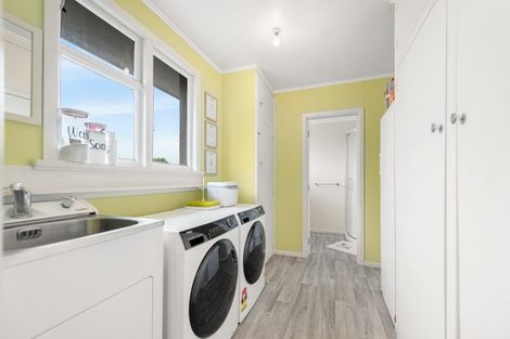 Photo of property in 105 Robertson Street, Gore, 9710