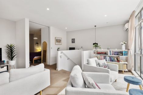 Photo of property in 59u6 Mortimer Terrace, Brooklyn, Wellington, 6021