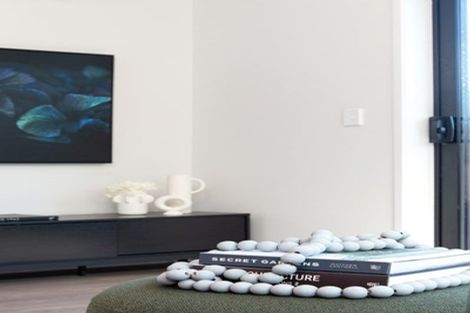 Photo of property in 5 Whati Lane, Henderson, Auckland, 0612