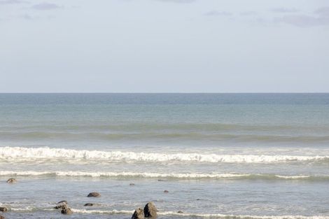 Photo of property in 387 Tipoka Road, Rahotu, Opunake, 4685