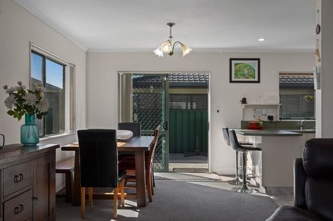 Photo of property in 9 Donegal Place, Katikati, 3129