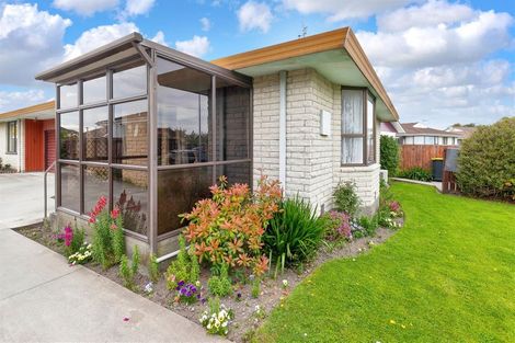 Photo of property in 9 Castile Place, Belfast, Christchurch, 8051