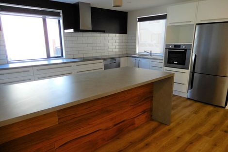 Photo of property in 79 Mandeville Street, Riccarton, Christchurch, 8011