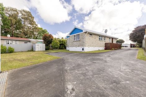 Photo of property in 76 Dundas Road, Sanson, 4817