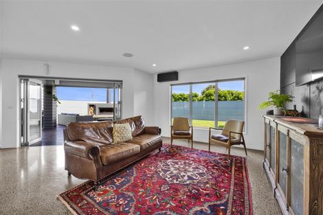 Photo of property in 1 Ta Paora Drive, Bell Block, New Plymouth, 4312