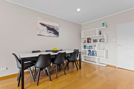 Photo of property in 105 Muir Avenue, Mangere Bridge, Auckland, 2022