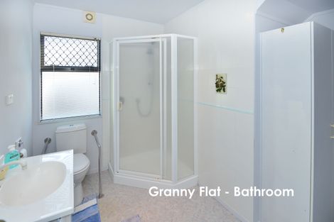 Photo of property in 61 Maygrove Drive, Orewa, 0931