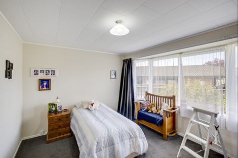 Photo of property in 12 Hetley Crescent, Taradale, Napier, 4112