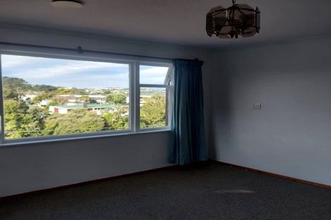 Photo of property in 32 Arapiko Street, Johnsonville, Wellington, 6037