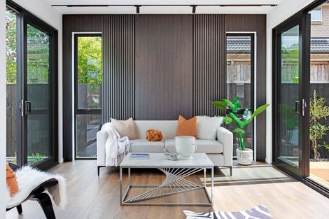 Photo of property in 73d Salamanca Road, Sunnynook, Auckland, 0620