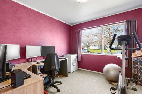 Photo of property in 11 Vincent Drive, Levin, 5510