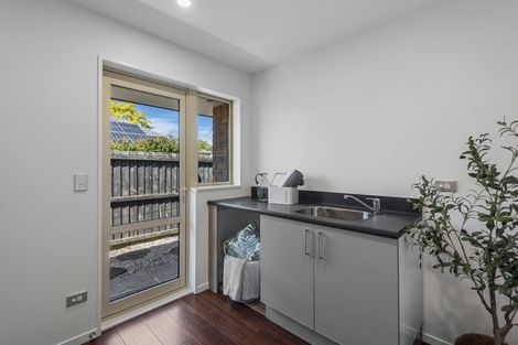 Photo of property in 6 Chanel Place, Prebbleton, 7604