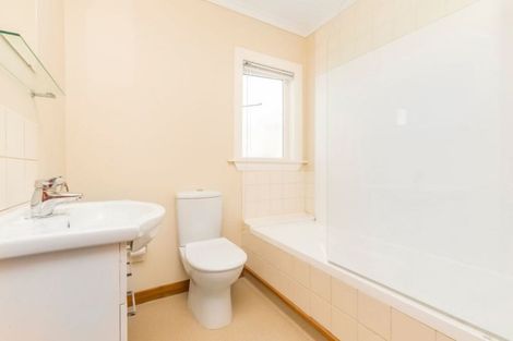 Photo of property in 32 Cooper Street, Karori, Wellington, 6012