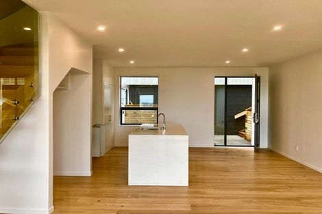 Photo of property in 3/78 Orangi Kaupapa Road, Northland, Wellington, 6012