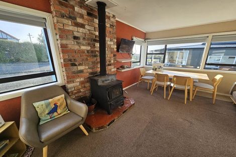 Photo of property in 7 Kowhai Street, Kaka Point, Balclutha, 9271