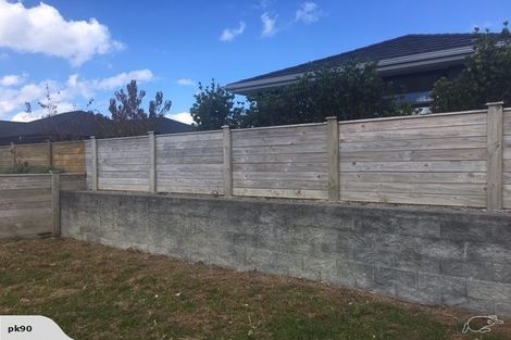 Photo of property in 1 Floyd Road, Riverhead, 0820