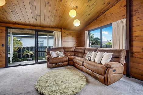 Photo of property in 247 Tukapa Street, Westown, New Plymouth, 4310