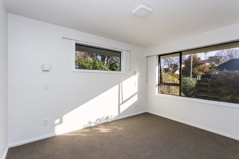 Photo of property in 3 Siska Place, Upper Riccarton, Christchurch, 8041